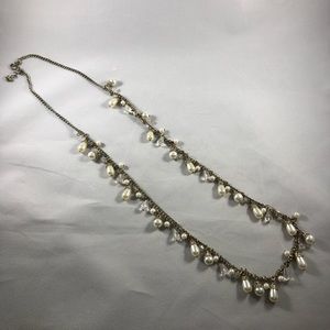 **5 items for $5** Pearl Necklace